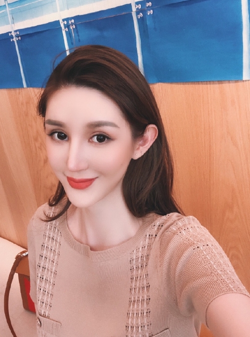 张婉婷的第一张照片--漳平婚介网