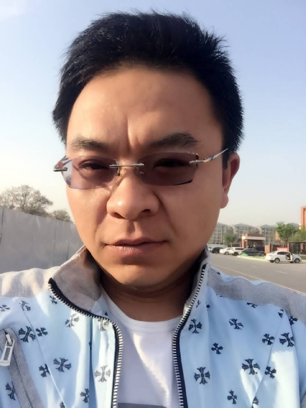 执着的等待的第一张照片--漳平婚介网