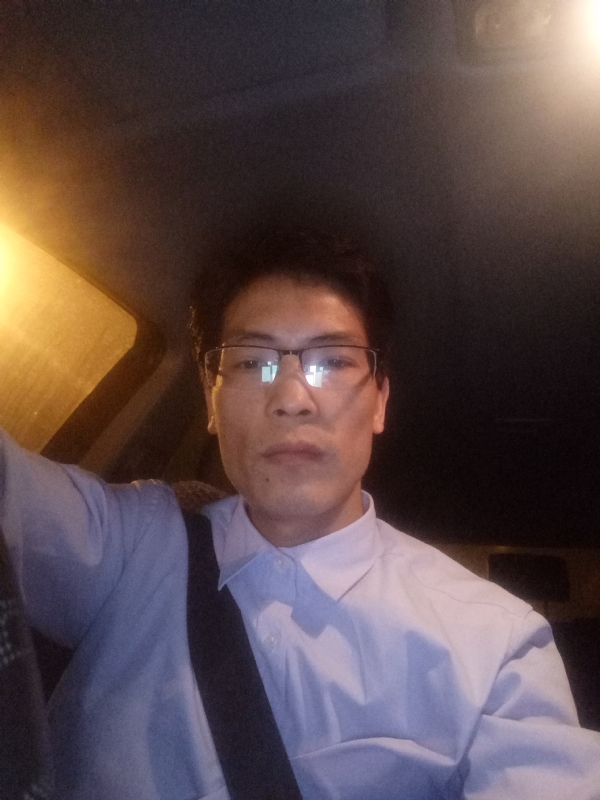 爱也要以诚相待的第三张照片--漳平婚介网