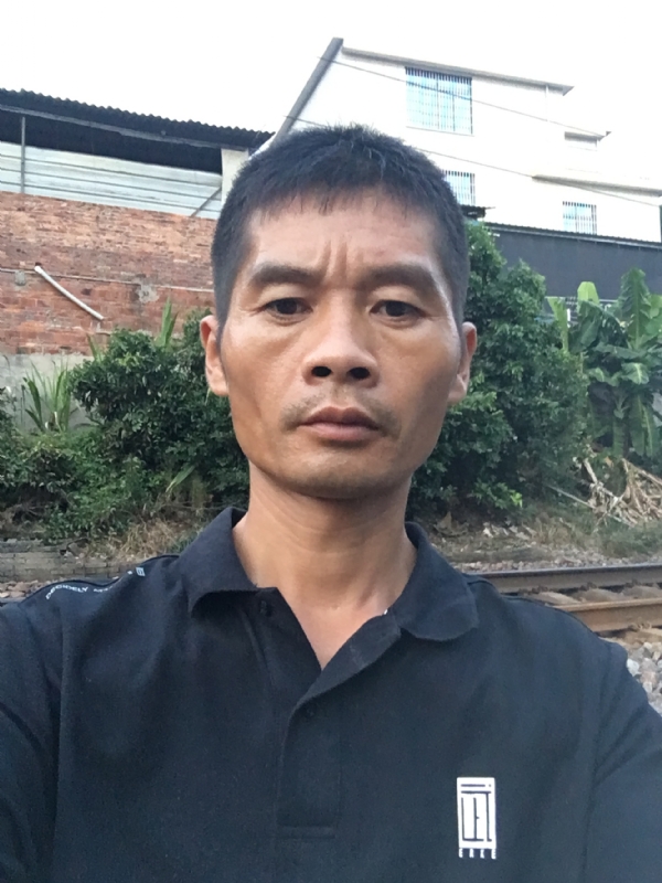 张旭明的第二张照片--漳平婚介网