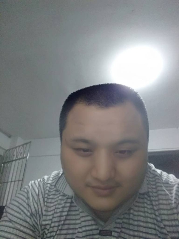 我在机场等艘船的第一张照片--漳平婚介网