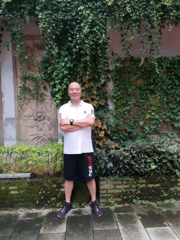 李国伟的第五张照片--漳平婚介网