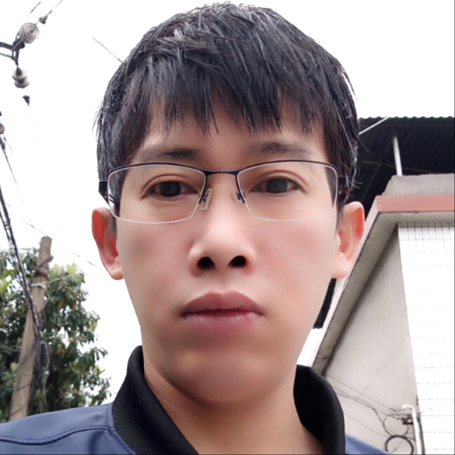 下凡买烟的第一张照片--漳平婚介网