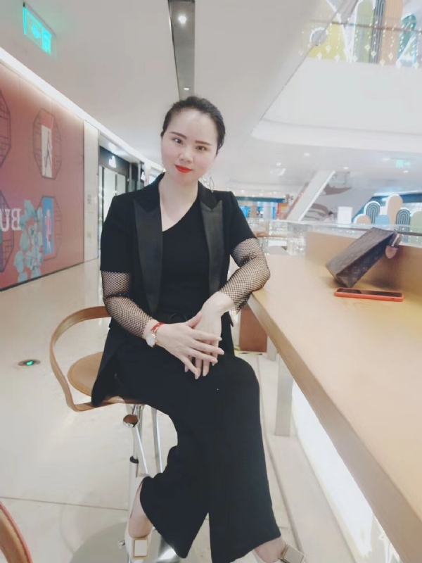 洒脱666的第一张照片--漳平婚介网