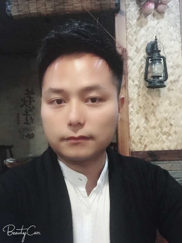 亦初的第一张照片--漳平婚介网