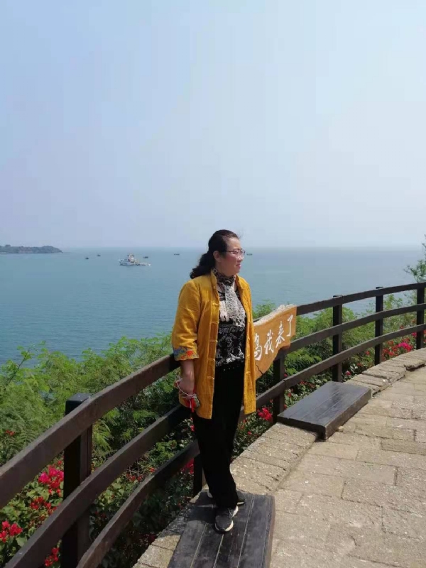 曦若半秋的第一张照片--漳平婚介网