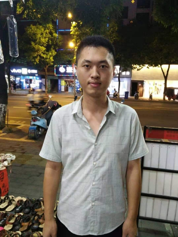 单身的雄鹰的第一张照片--漳平婚介网