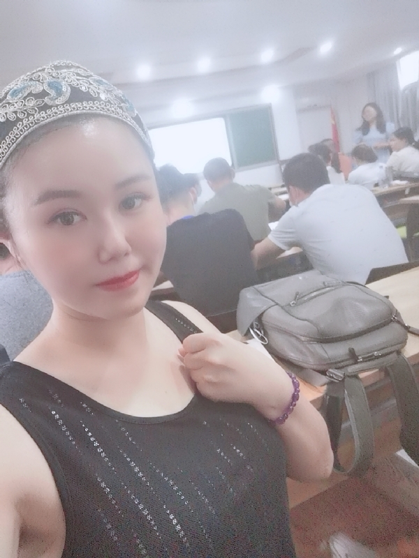 冰欣的第一张照片--漳平婚介网