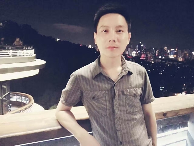 幕秋的第一张照片--漳平婚介网