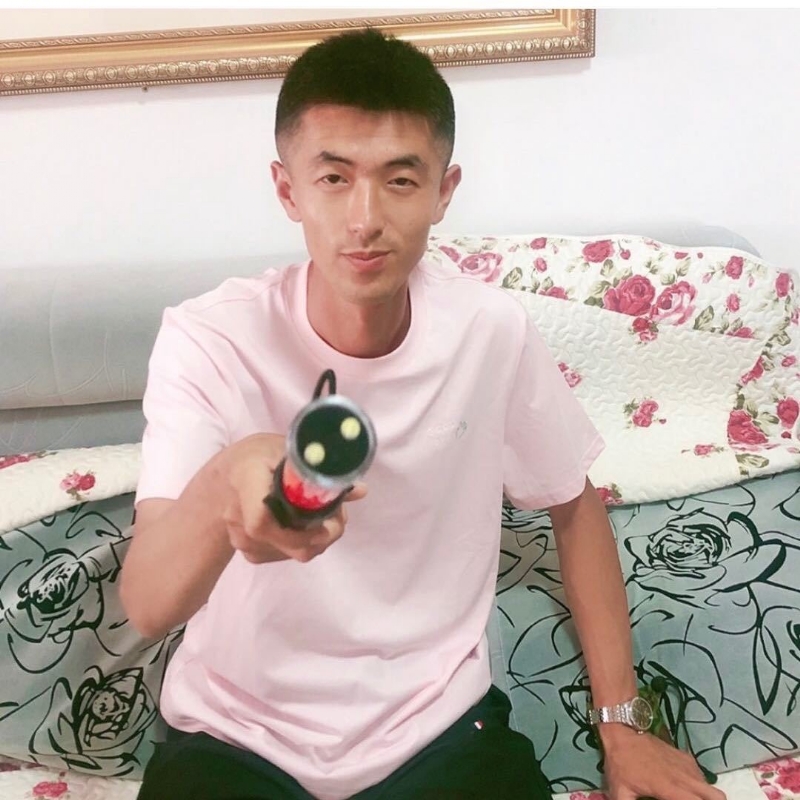 转身留下孤独的她的第二张照片--漳平婚介网