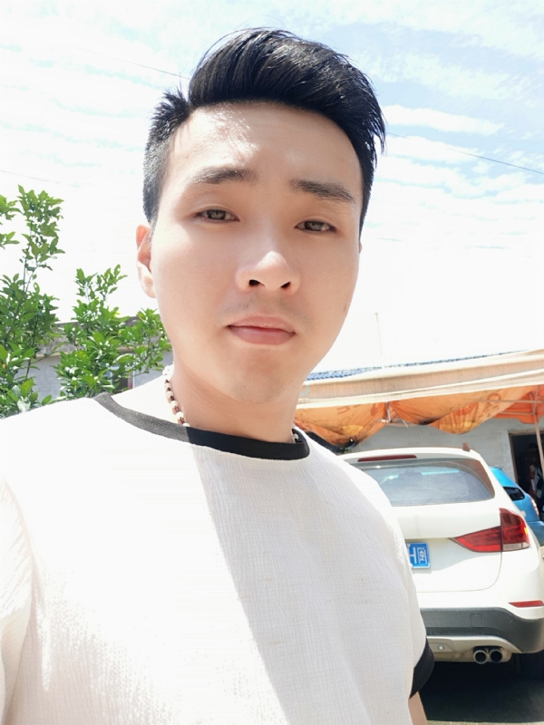 人间烟火的第一张照片--漳平婚介网