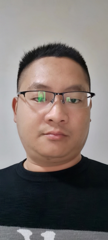 龙逍遥的第一张照片--漳平婚介网