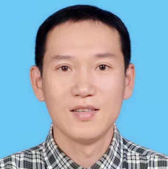 阳光的第一张照片--漳平婚介网