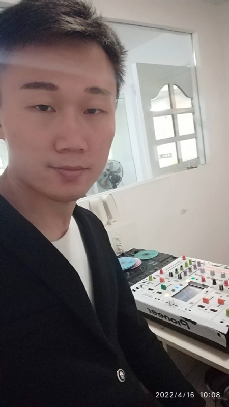 林锋的第四张照片--漳平婚介网