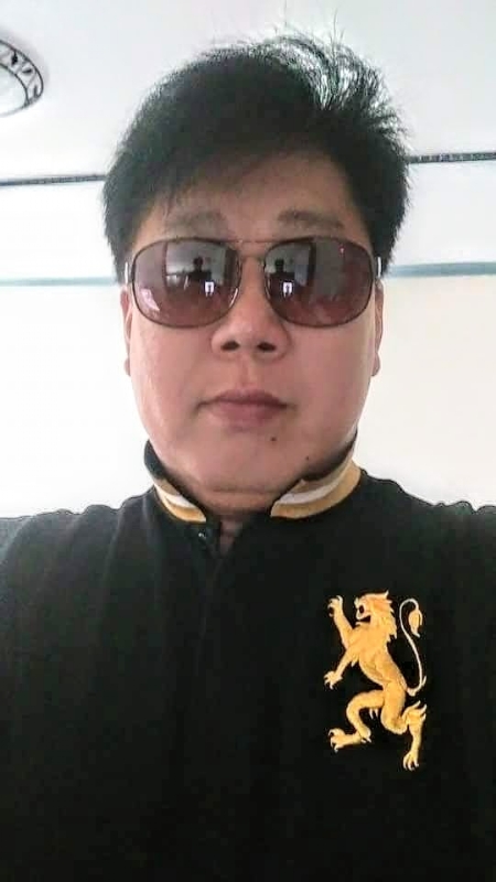含笑半步癲的第一张照片--漳平婚介网