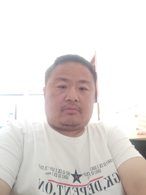 流星隐爱的第三张照片--漳平婚介网