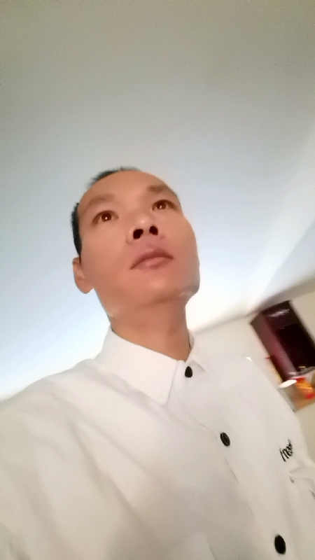 只影向谁去的第五张照片--漳平婚介网