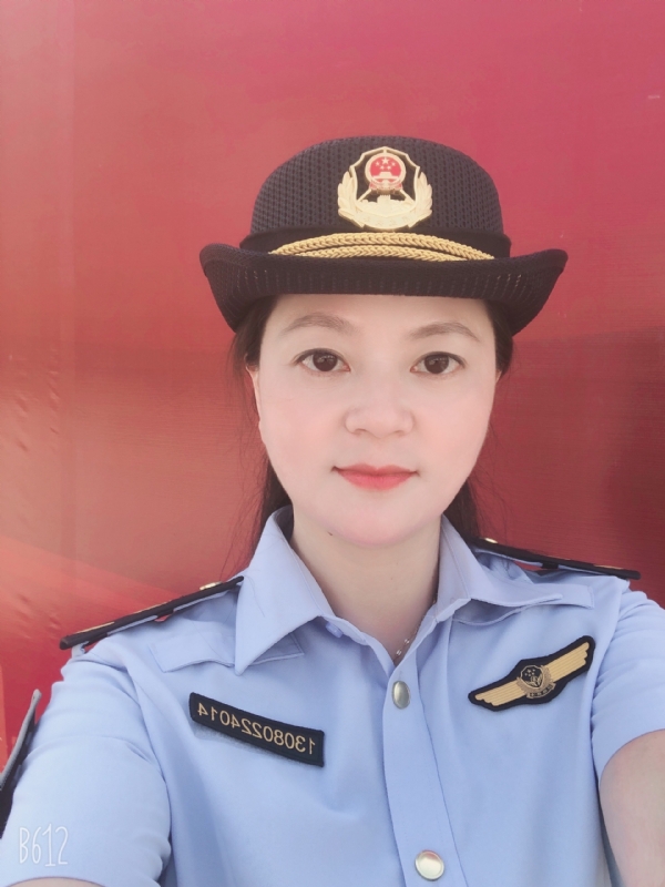 明明的第一张照片--漳平婚介网
