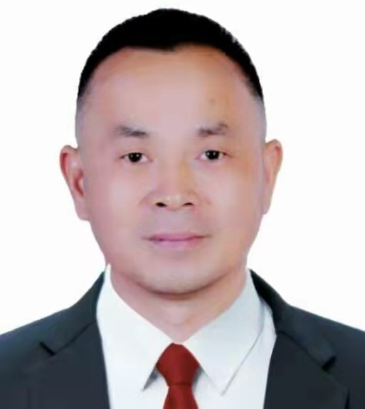 鹏晖的第二张照片--漳平婚介网