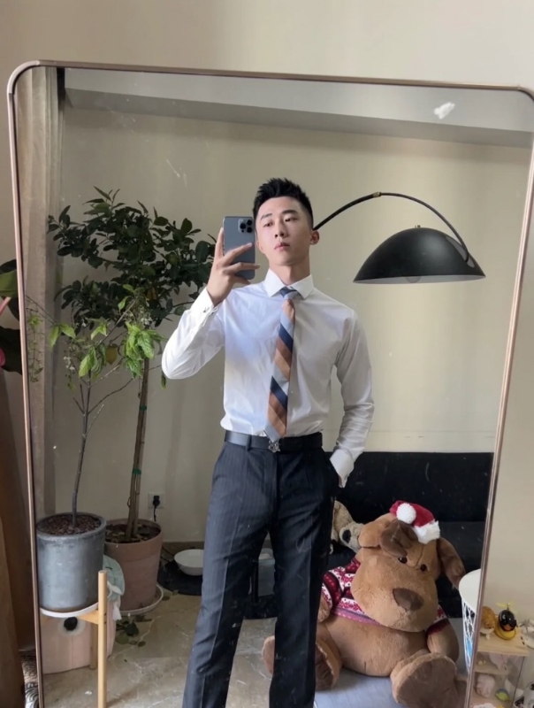 张浩的第一张照片--漳平婚介网