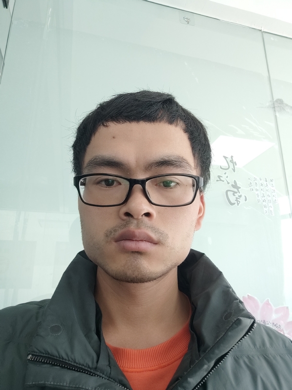 林嘉任的第二张照片--漳平婚介网