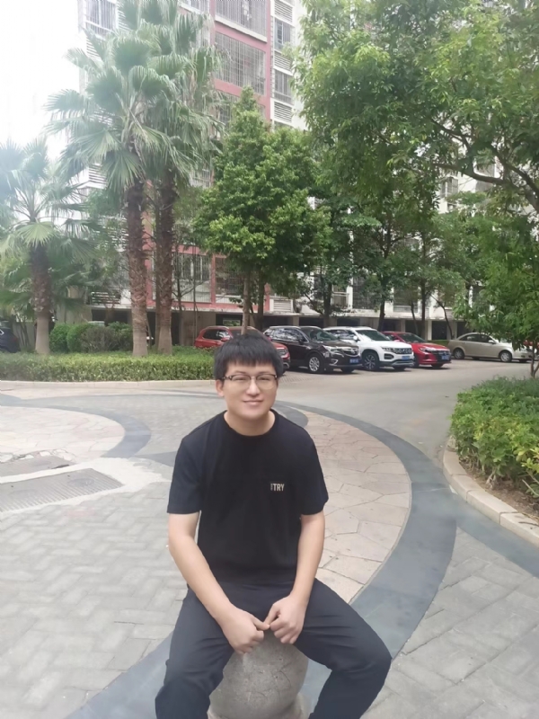 等闲的第三张照片--漳平婚介网