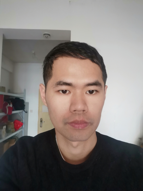 梦想在飞翔的第三张照片--漳平婚介网
