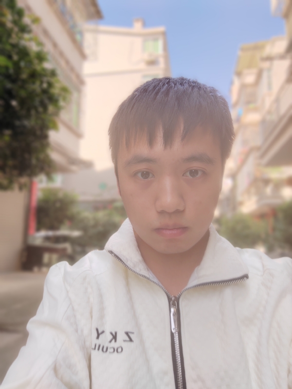 温柔的第一张照片--漳平婚介网