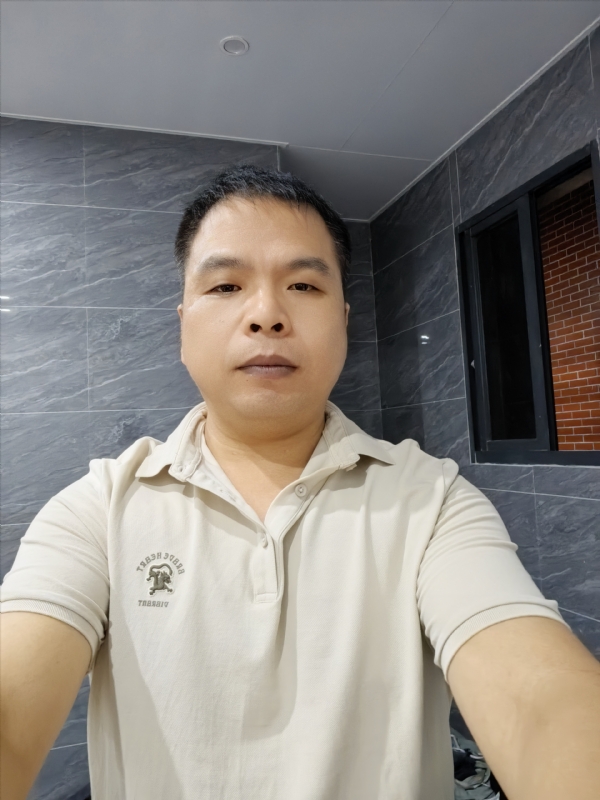 刘两水的第一张照片--漳平婚介网